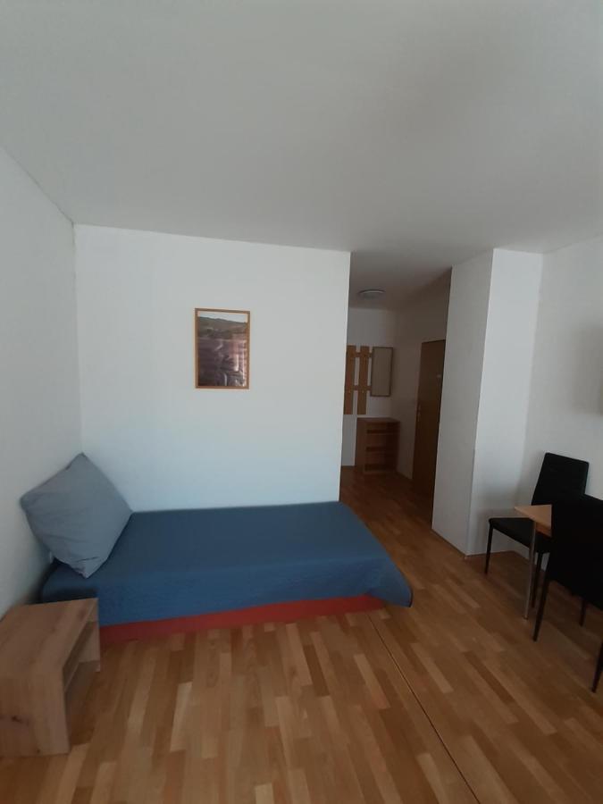 Penzion Fontana Mikulov Bagian luar foto